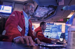 美欧因格陵兰岛归属争端升级，全球股市应声下跌