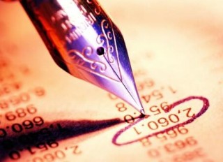 股市的行情波动受哪些因素影响？这些因素如何反映市场趋势？