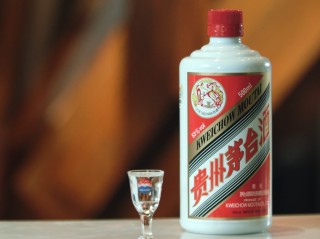 茅台、五粮液“掉价” 白酒行业如何穿越超长周期