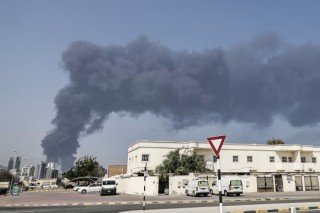 特朗普为何下令袭击伊朗哈尔克岛？