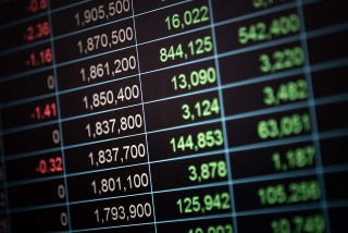 如何计算锰硅期货一手手续费？手续费计算方式对交易成本有何作用？