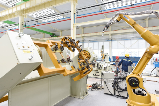 中集车辆2025年一季度业绩：“星链+雄起”双轮驱动、纯电赛道加速突破  第1张