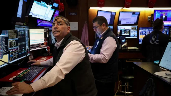 收盘:美股收高道指涨200点 特朗普宣布美英达成贸易协议框架 第2张 收盘:美股收高道指涨200点 特朗普宣布美英达成贸易协议框架 第2张