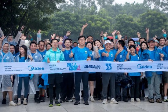 方洪波:美的所有的领域小米都进入了,战术上重视,战略上不怕 第4张 方洪波:美的所有的领域小米都进入了,战术上重视,战略上不怕 第4张