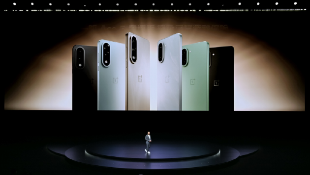 电竞三芯 游戏至尊 一加 Ace 5 至尊系列售价 2499 元起 第41张 电竞三芯 游戏至尊 一加 Ace 5 至尊系列售价 2499 元起 第41张