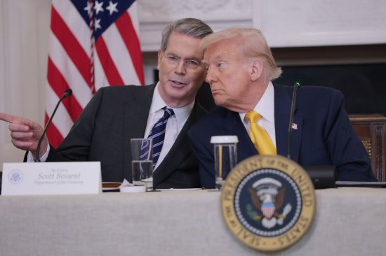 贝森特最可能接替鲍威尔当美联储主席?白宫:假消息 第1张 贝森特最可能接替鲍威尔当美联储主席?白宫:假消息 第1张