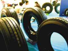 如何计算橡胶期货期价？期价计算有哪些依据？  第1张