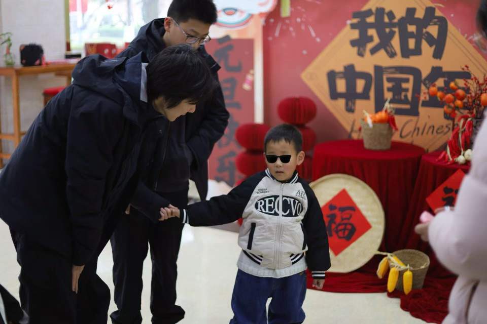 徐胤泽谈“胤泽童心计划”:健康是长期平衡,情感陪伴本身就是一种预防 第4张 徐胤泽谈“胤泽童心计划”:健康是长期平衡,情感陪伴本身就是一种预防 第4张