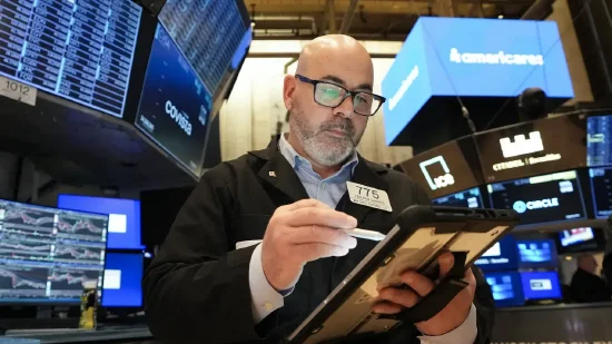 午盘:美股维持涨势 市场关注中东局势发展 第1张 午盘:美股维持涨势 市场关注中东局势发展 第1张